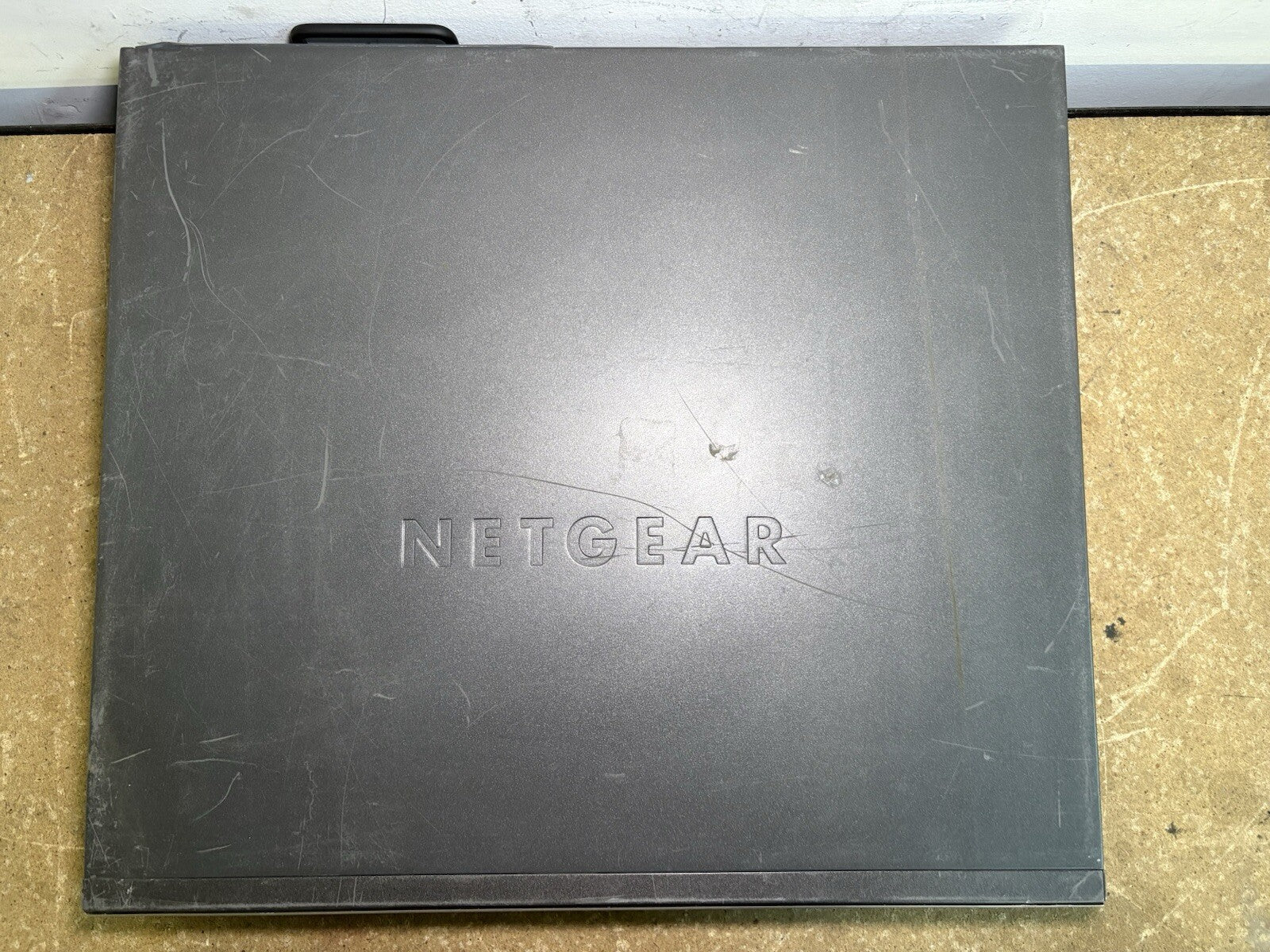 Netgear GSM7252PS 48-Port GB Smart Stackable POE Switch