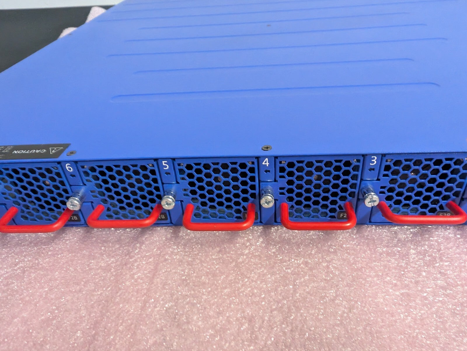 Edge-Core 7762-32X-A-AC-F-HVDC 32-Port 100G Switch AS7762-32X W/ Onie