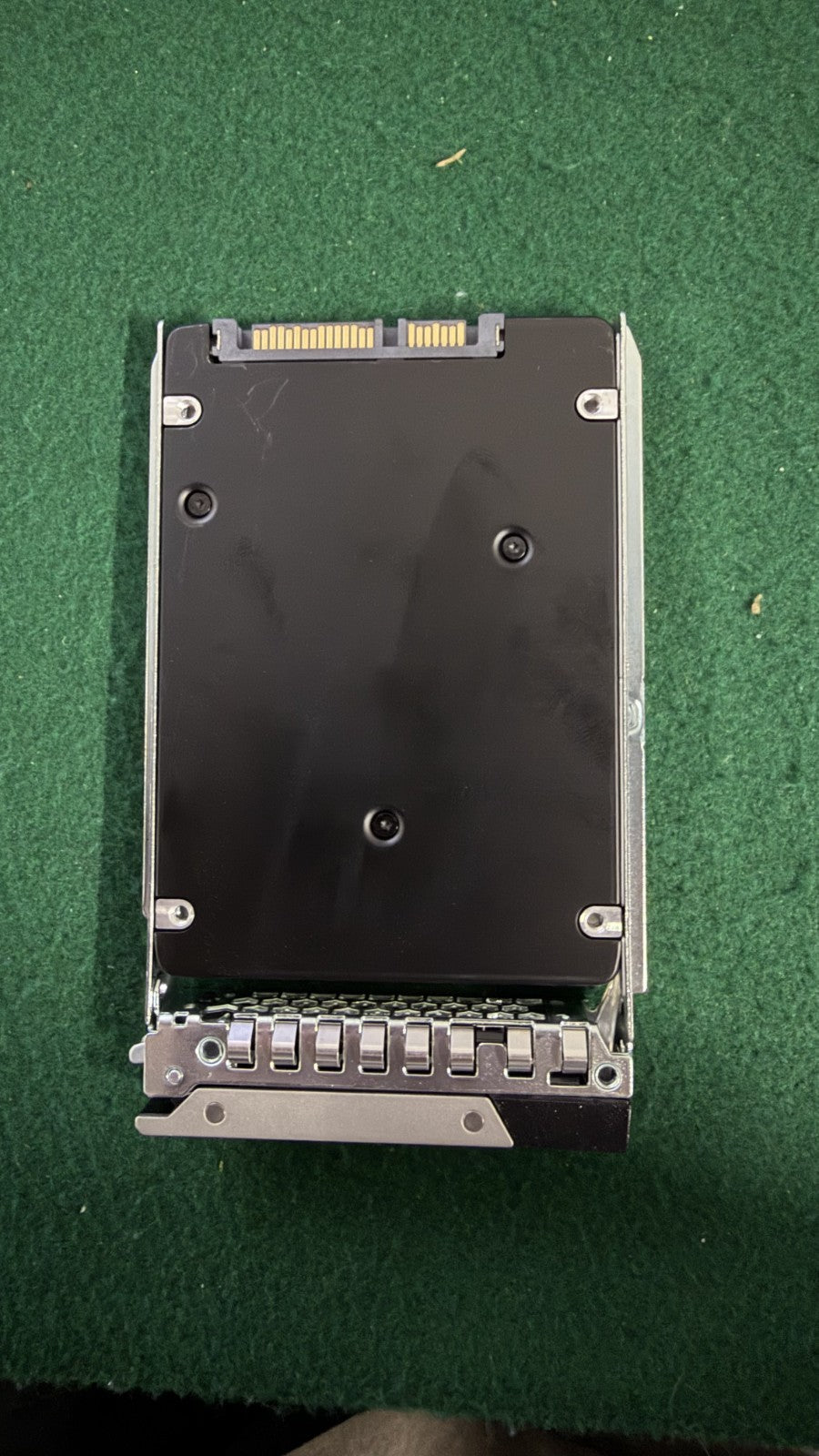 Dell EMC 0V36D9 960GB SATA 6 Gbps 2.5" SSD MZ-7LH960C