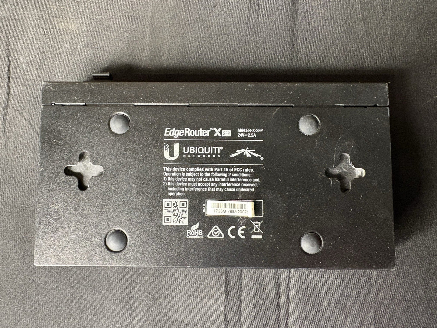 Ubiquiti (ER-X-SFP) EdgeRouter X Advanced Gigabit Router *NO ADAPTER*