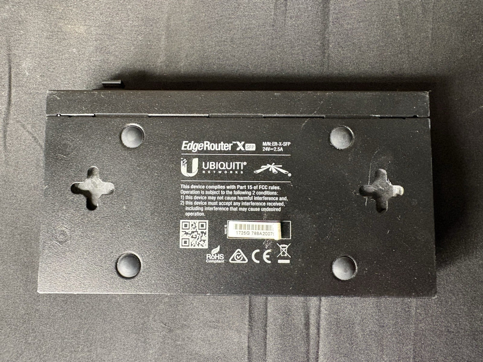 Ubiquiti (ER-X-SFP) EdgeRouter X Advanced Gigabit Router *NO ADAPTER*