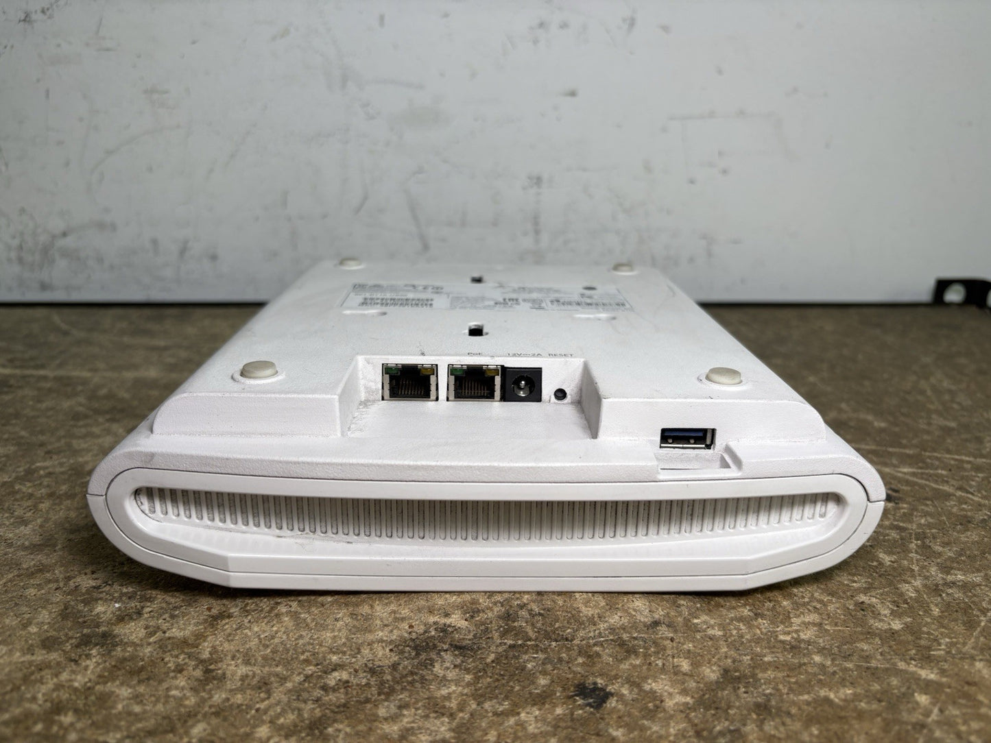 RUCKUS 901-R710-US00 RUCKUS WIRELESS ZONEFLEX R710 DUAL-BAND 8z