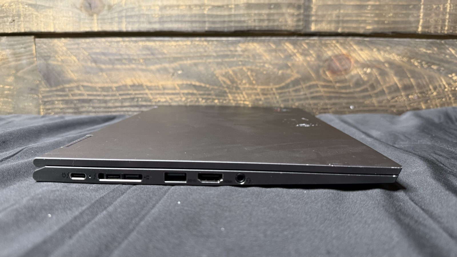 Lenovo ThinkPad X1 Yoga Gen 4 i5-10210U 16GB 512GB SSD Win 10