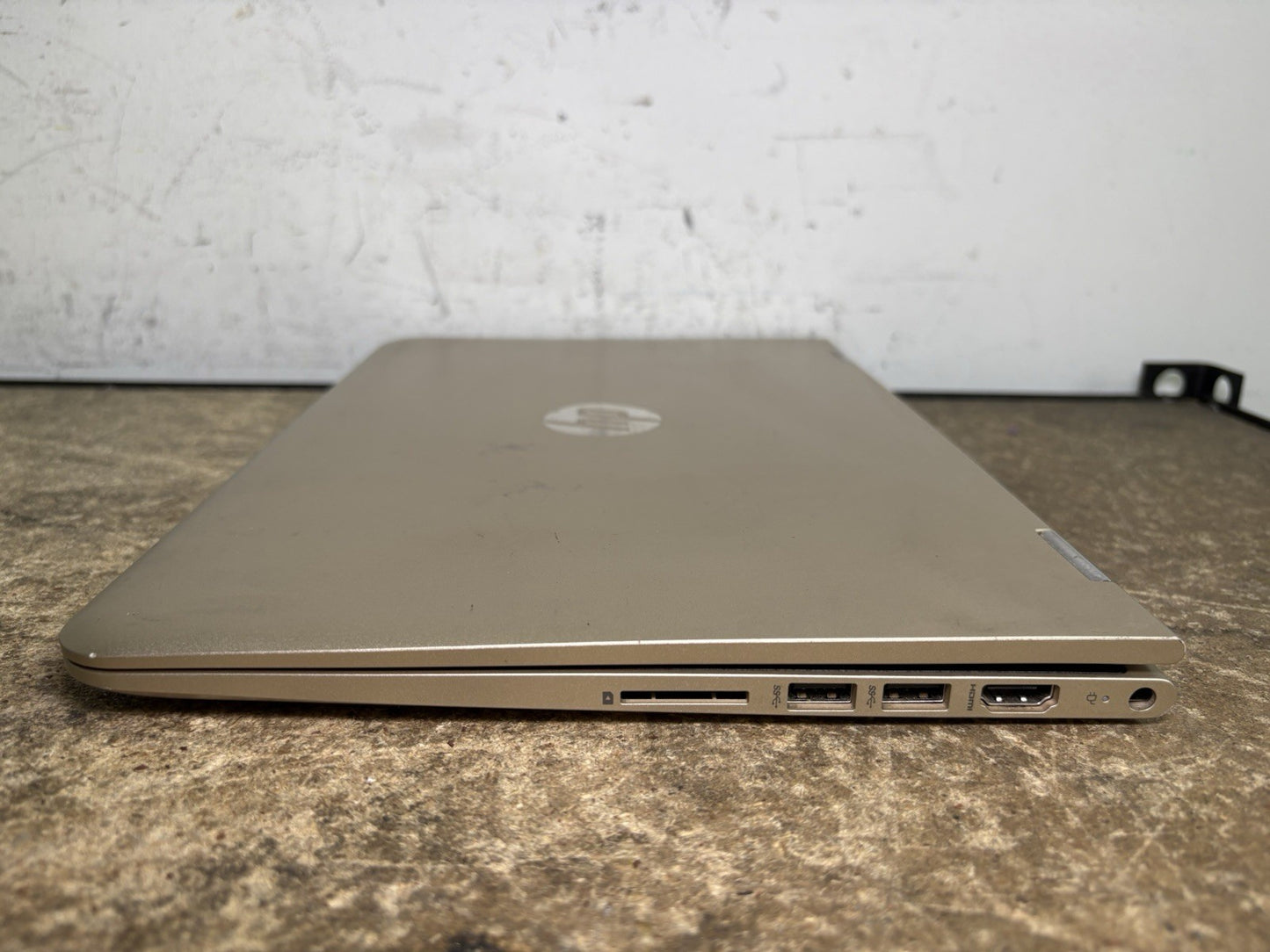 HP Pavilion X360 M3Convertible I5-7200U, No RAM, 120GB SSD
