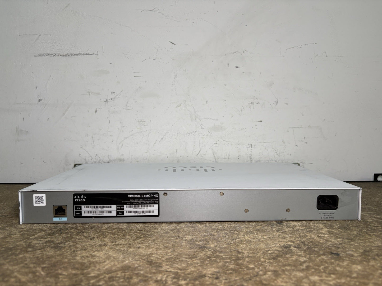 Cisco CBS350 | 4 port 2.5GE | 20-port PoE | 4x 10GSFP+ | CBS350-24MGP-4X