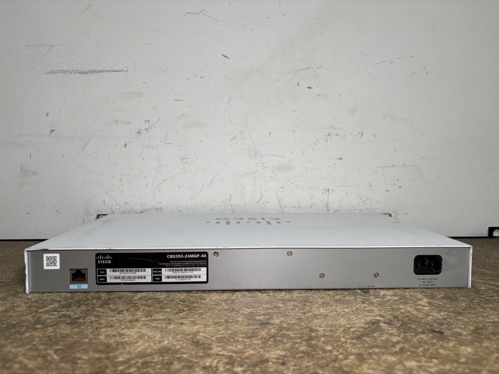Cisco CBS350 | 4 port 2.5GE | 20-port PoE | 4x 10GSFP+ | CBS350-24MGP-4X