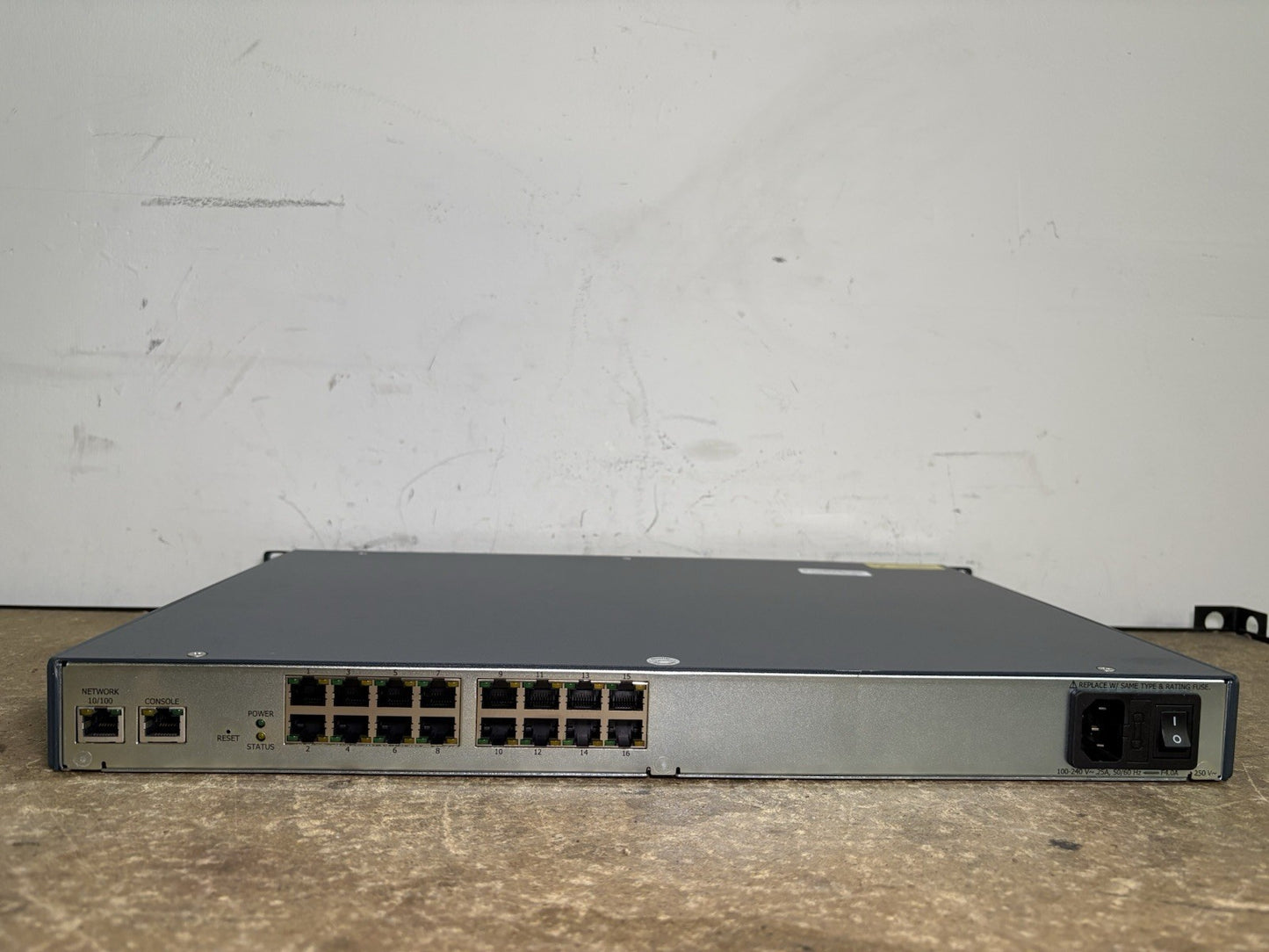 Lantronix EDS16PR 16 Port Secure Device Server EDS01612N-02