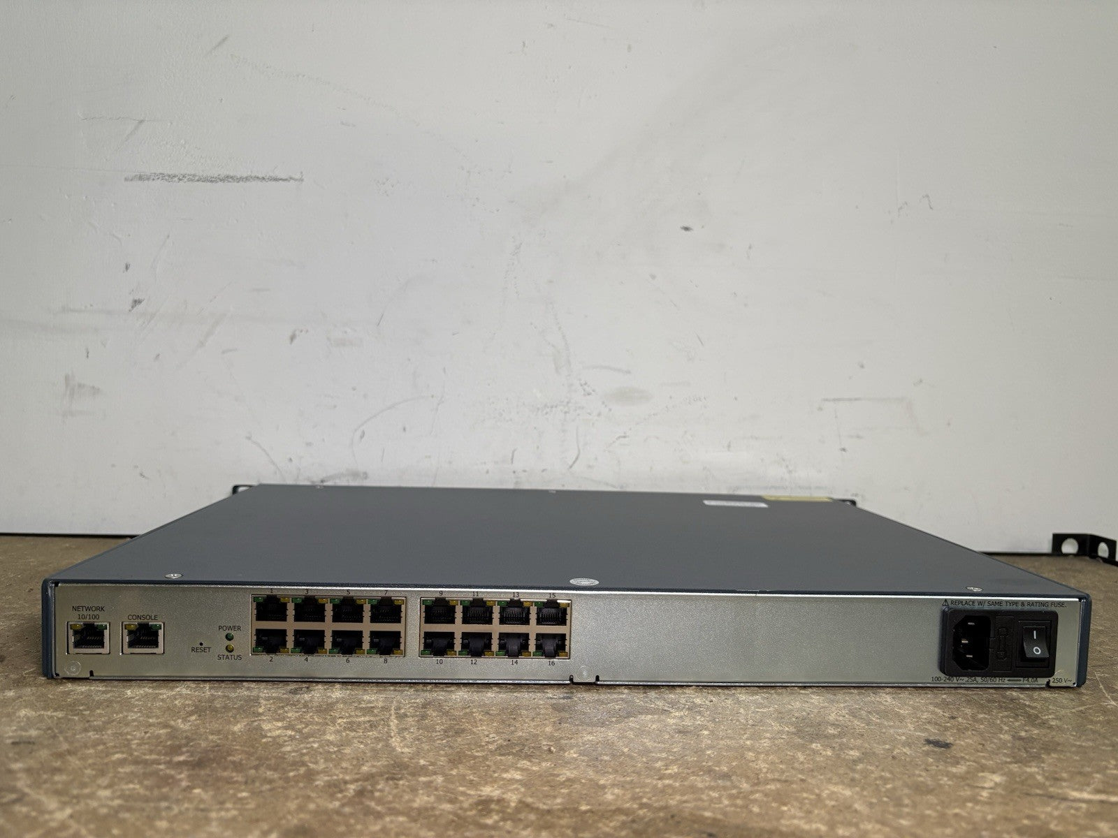 Lantronix EDS16PR 16 Port Secure Device Server EDS01612N-02
