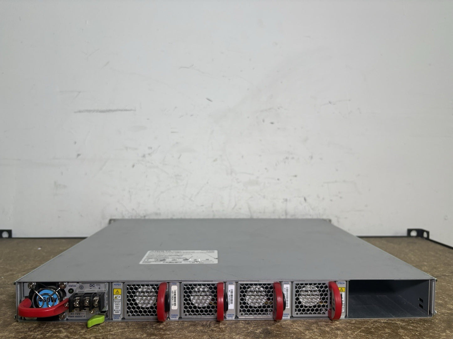 Arista DCS-7050QX-32 32 Port QSFP w/ 1x PWR-460DC-F