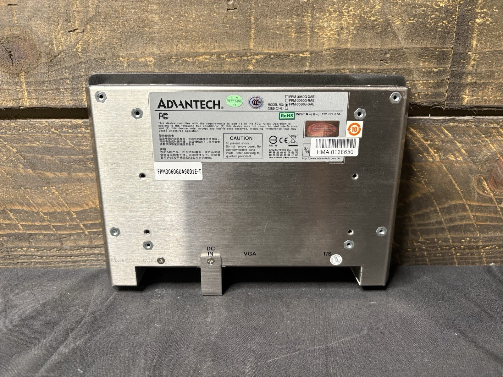 Advantech FPM-3060G-UAE | 6.5" VGA Industrial Monitor Touchscreen