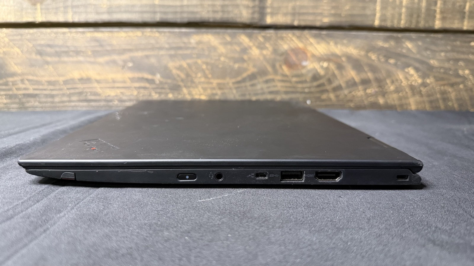 Lenovo ThinkPad X1 Yoga 3rd Gen Touch i7-8550U, 8GB 256GB Win10