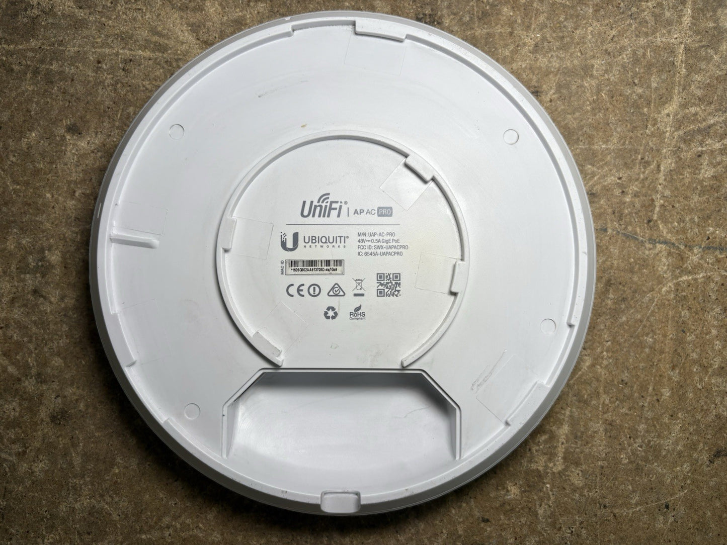 Ubiquiti Unifi AP AC PRO (UAP-AC-PRO) Wireless Access Point
