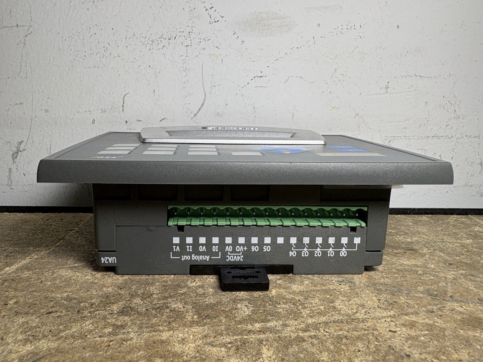 Unitronics JZ10-11-UA24 Jazz Operator Interface 24vdc PLC CONTROLLER