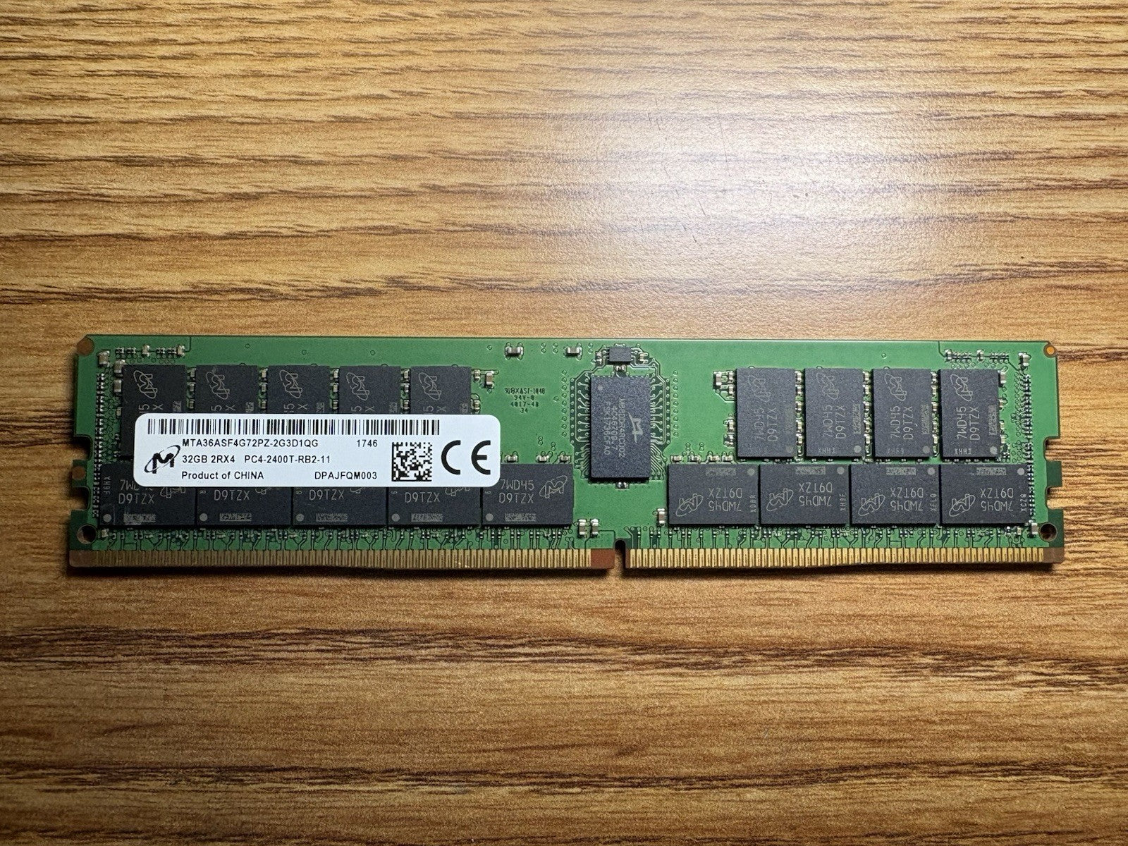 Micron 32GB 2Rx4 PC4-2400T-RB2-11 MTA36ASF4G72PZ-2G3D1QG Server Memory