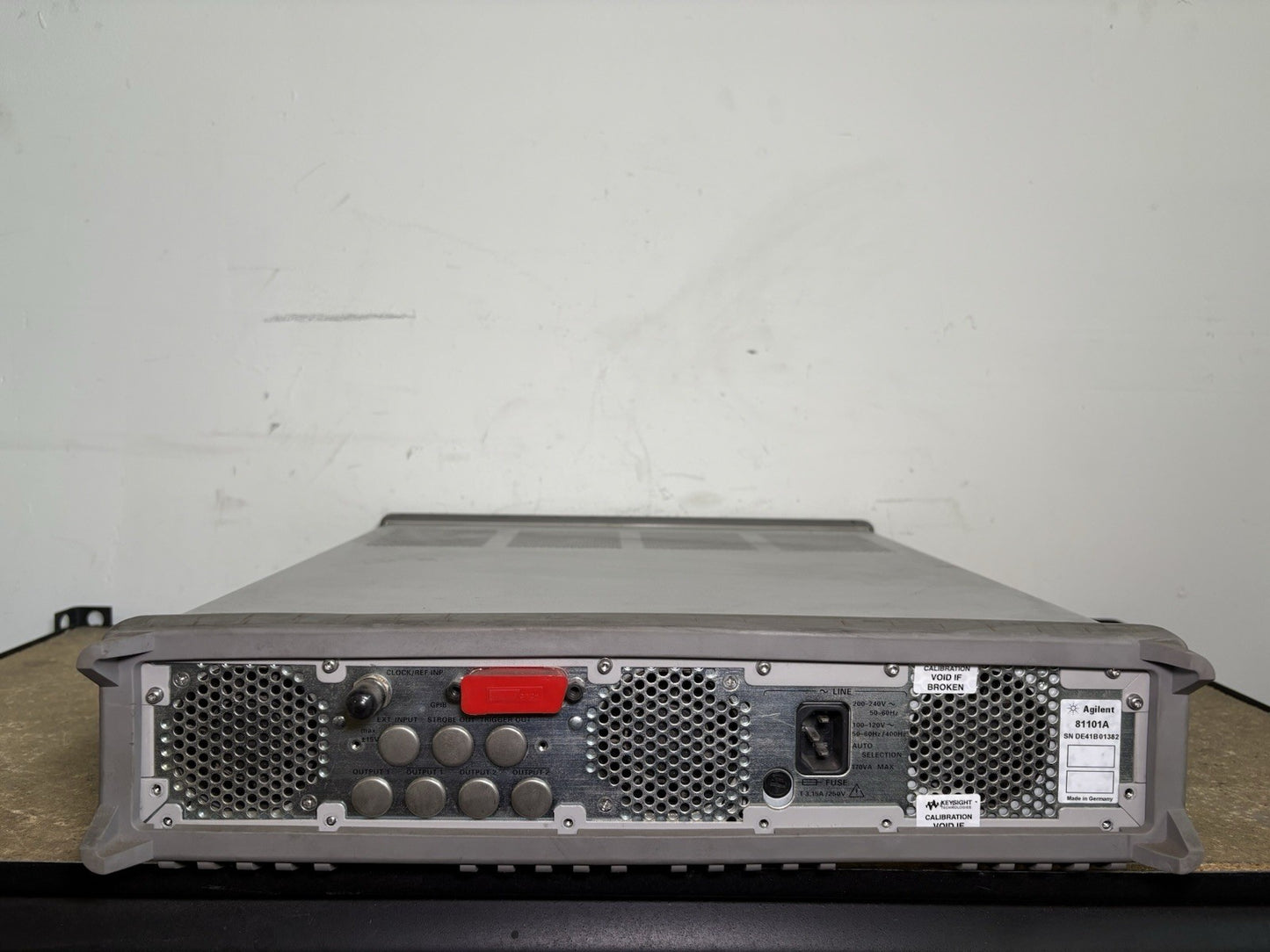 Used Agilent 81101A - Pulse Generator 50 MHz