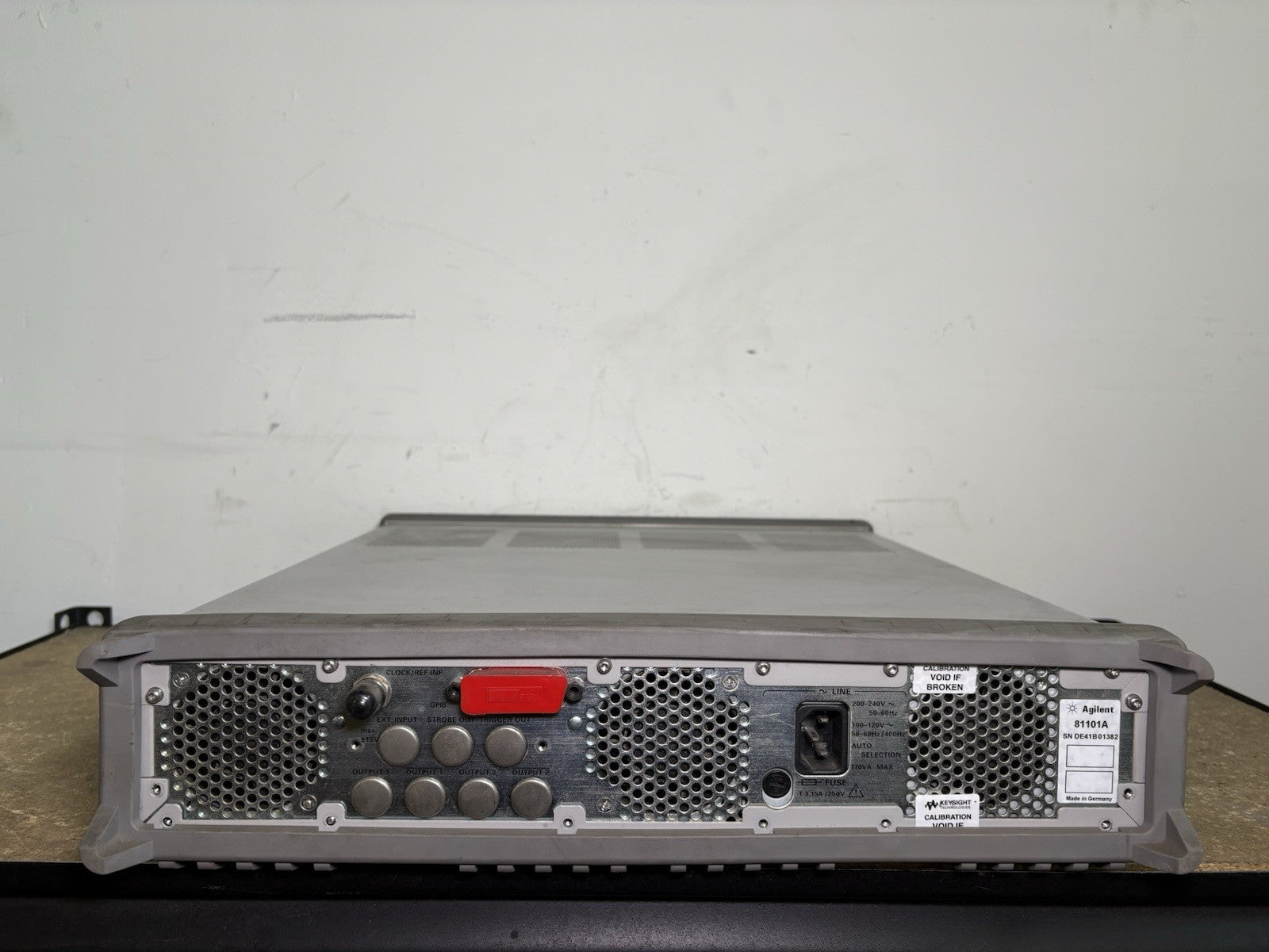 Used Agilent 81101A - Pulse Generator 50 MHz