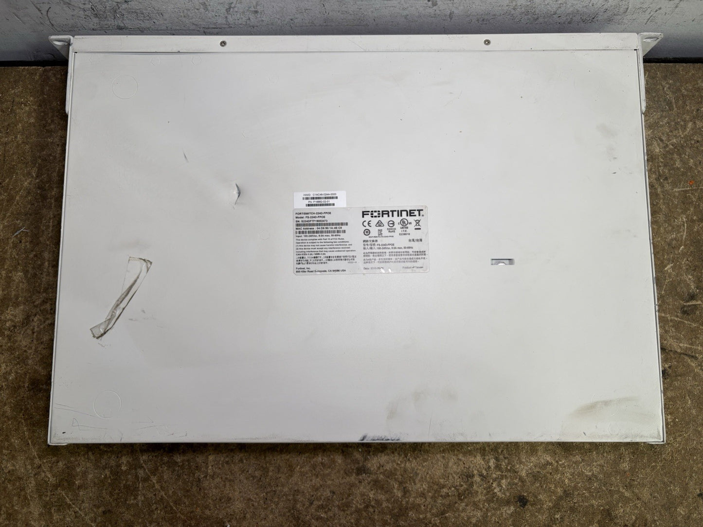 Fortinet PoE Switch 224D-FPOE Layer 2 PoE+ Switch(FS-224D-FPOE) claimed