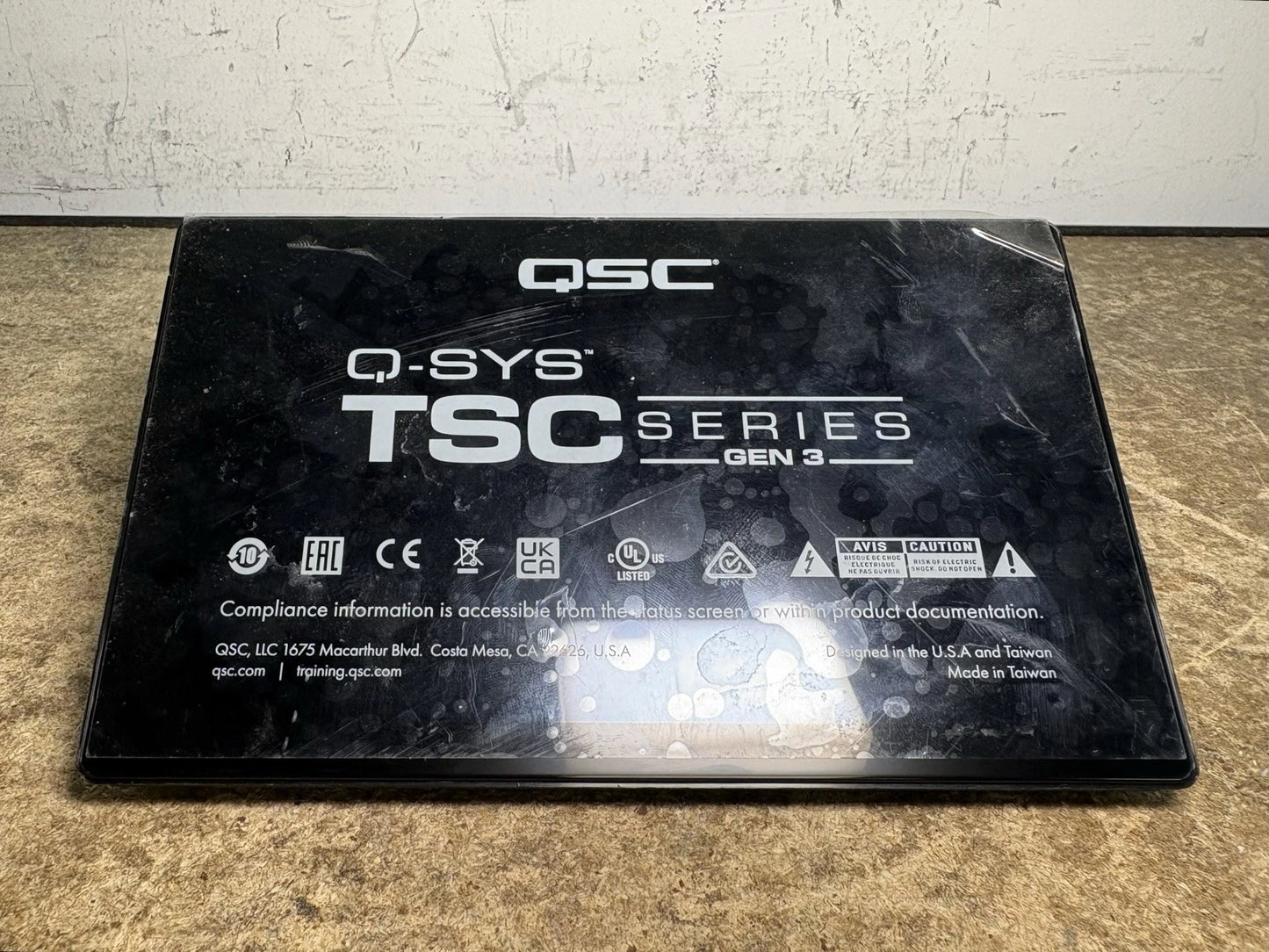 LOT OF 27 QSC Q-SYS TSC-70-G3 Touch Screen PoE